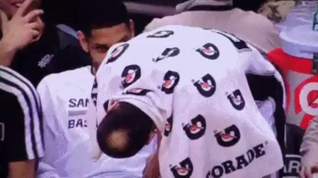 Tim Duncan manque sa blague sur Manu Ginobili