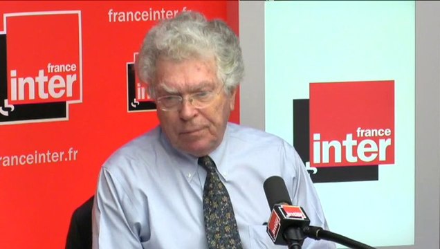 Pierre Joxe : En France, c'est le monde à l'envers, ce sont les pauvres qui ont les droits les plus pauvres