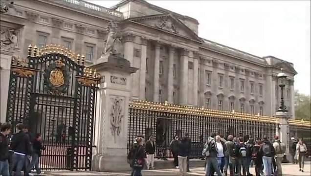 Majestic Buckingham Palace, London, Britain - Europe Holidays