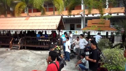 PA meeting with Paudio in Trang Clip 3