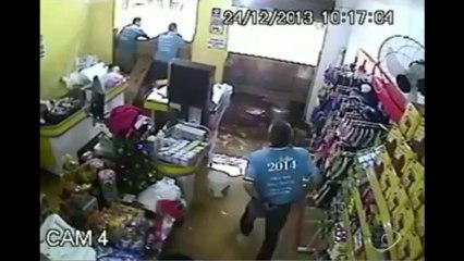 Un tracteur provoque une inondation