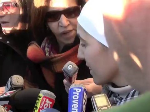 Une candidate voilée au NPA... et les médias s'emballent !