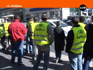 Les salariés de l'UNM occupent la Chambre de commerce