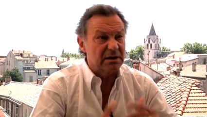 Festival d'Avignon : pour Caubère; "résumer Marseille à l'OM serait une injure"