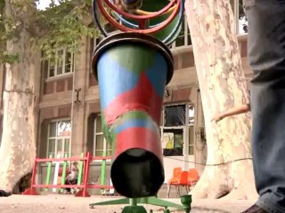 Avignon : il nous rend dingue avec ses vélos !