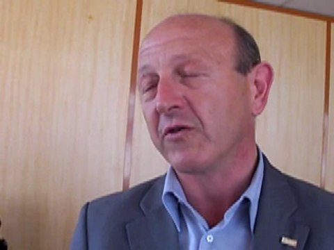 Européennes : Bennahmias (MoDem) en campagne