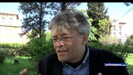 De 98 à 2010; les footballeurs sont "devenus des mercenaires"