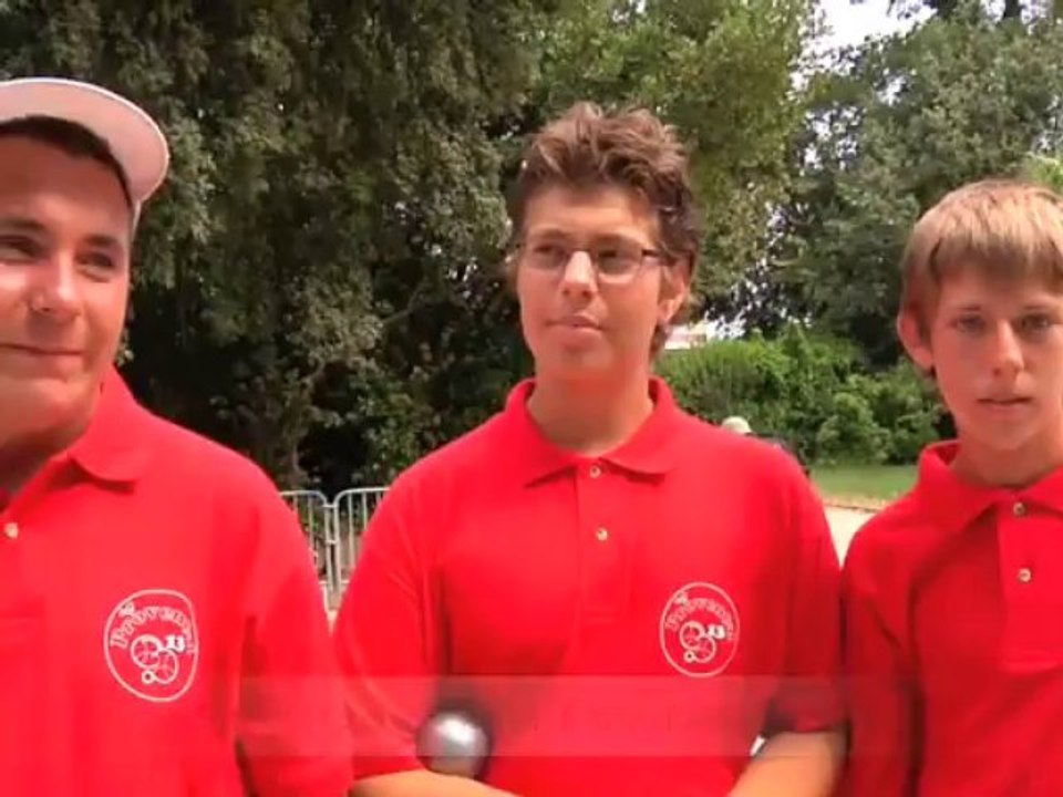 Provençal 13; trois ados dans la cour des grands