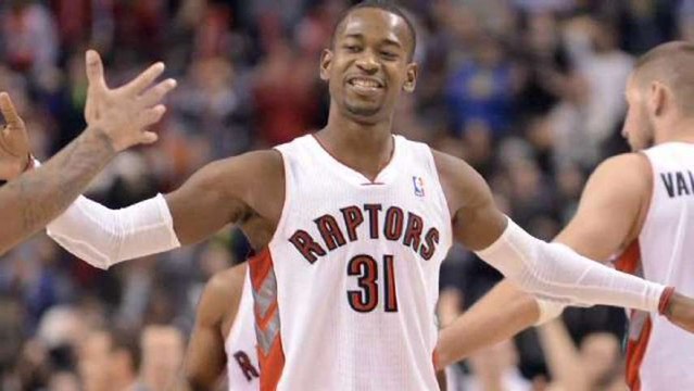 Raptors Shock Pacers to Reach .500