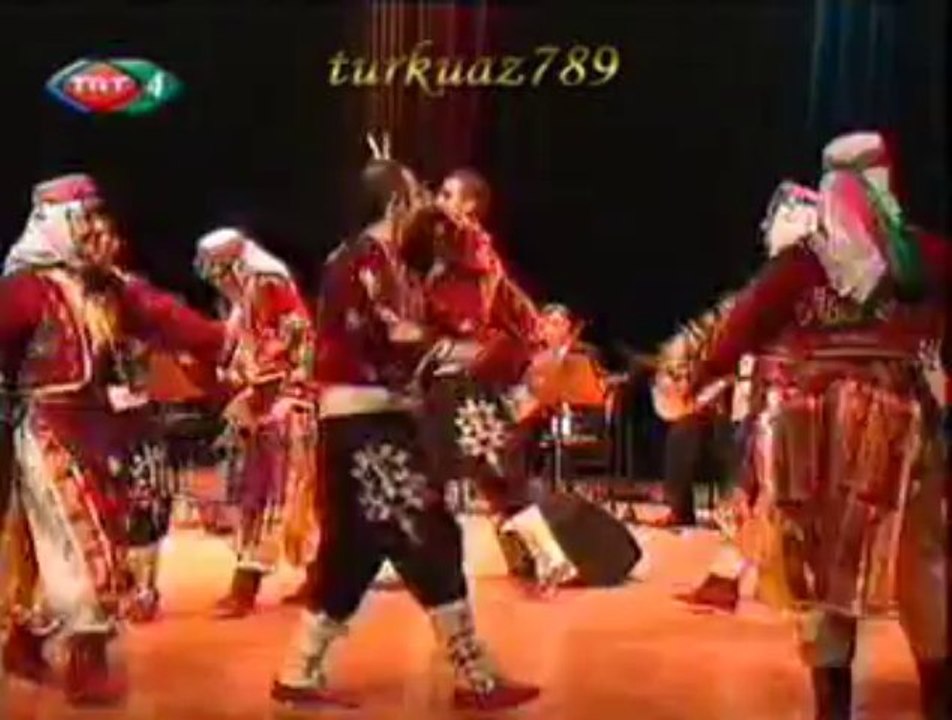 Bedia AKARTÜRK-Ayrıldım Güler Miyim?-1