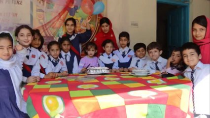 Lab Pe Aati Hai Dua...