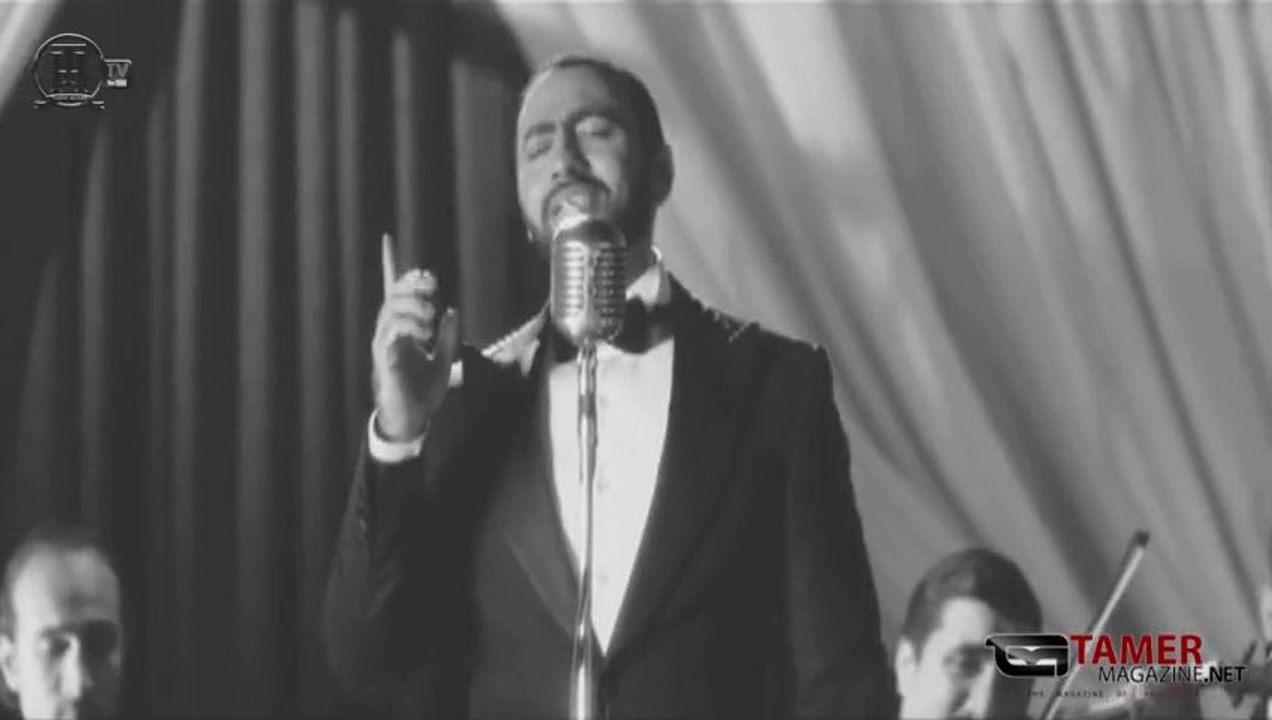 Tamer Hosny Ba7abak Enta - Mini clip | Tamer Magazine