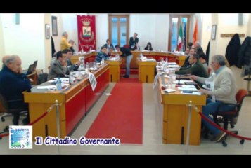 Consiglio comunale 20 dicembre punto 1 prelievo dal fondo di riserva per luminarie