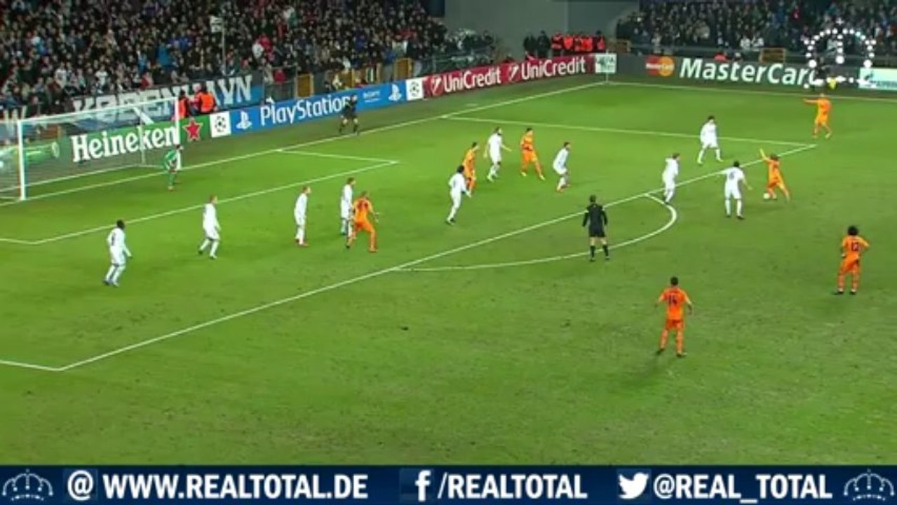 Luka Modric schießt das REAL TOTAL-Tor des Monats Dezember!