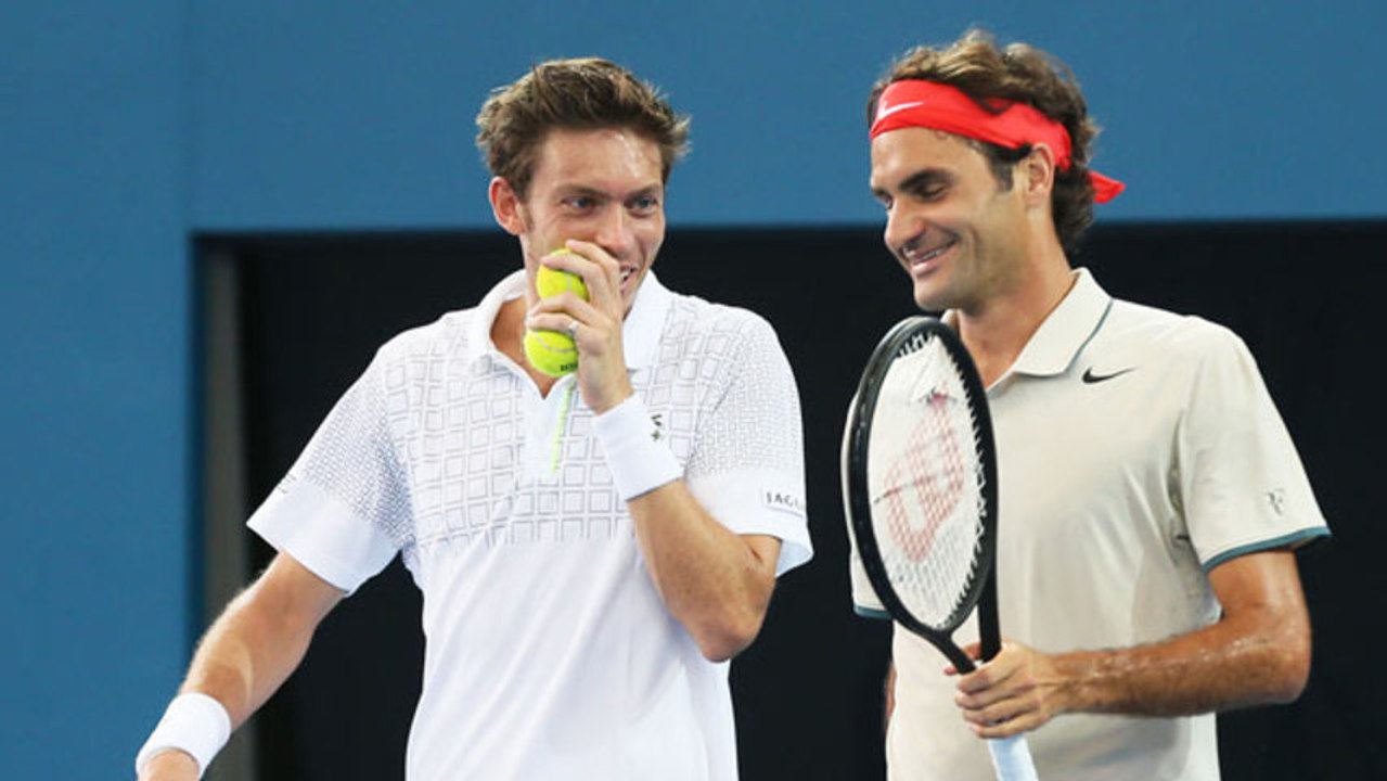 Roger Federer Insane Freak Smash - Brisbane International 2014