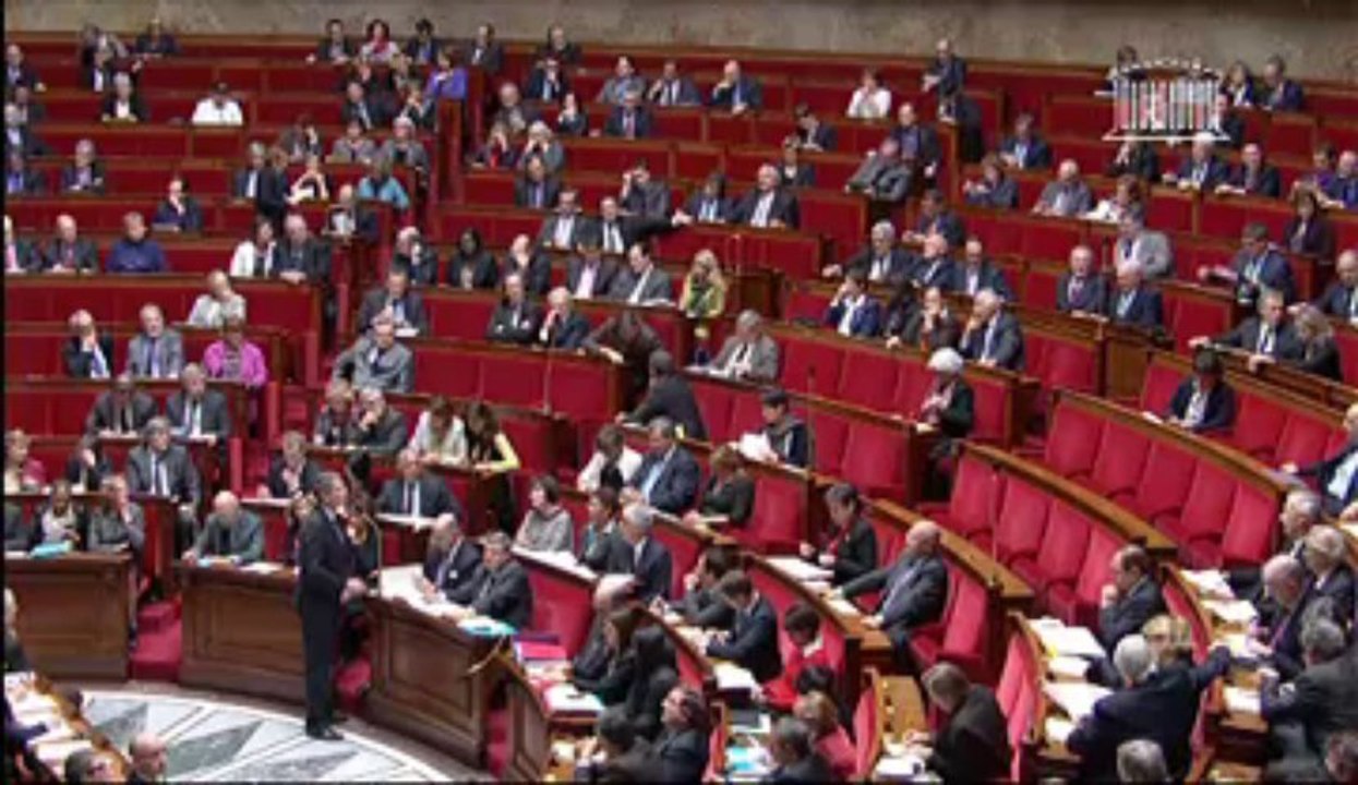 [ARCHIVE] Laïcité : réponse de Vincent Peillon au député Meyer Habib lors des questions au Gouvernement à l'Assemblée nationale, le 17 décembre 2013