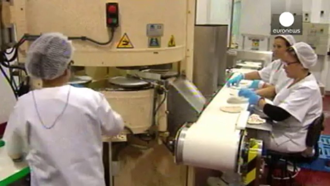 Spanish unemployment falls helped by Christmas hiring