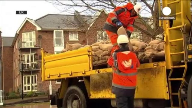 Inondazioni: ancora allerta in Bretagna e Regno Unito