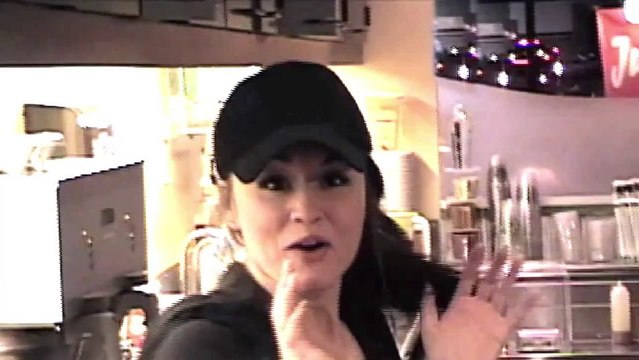 BlackVenom Ash - MUST WATCH Juliana 'Sings' To Chris Medina Edited By BlackVen0m