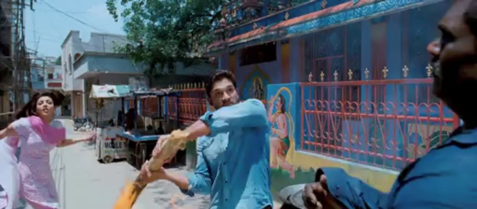 Yevadu theatrical Trailer