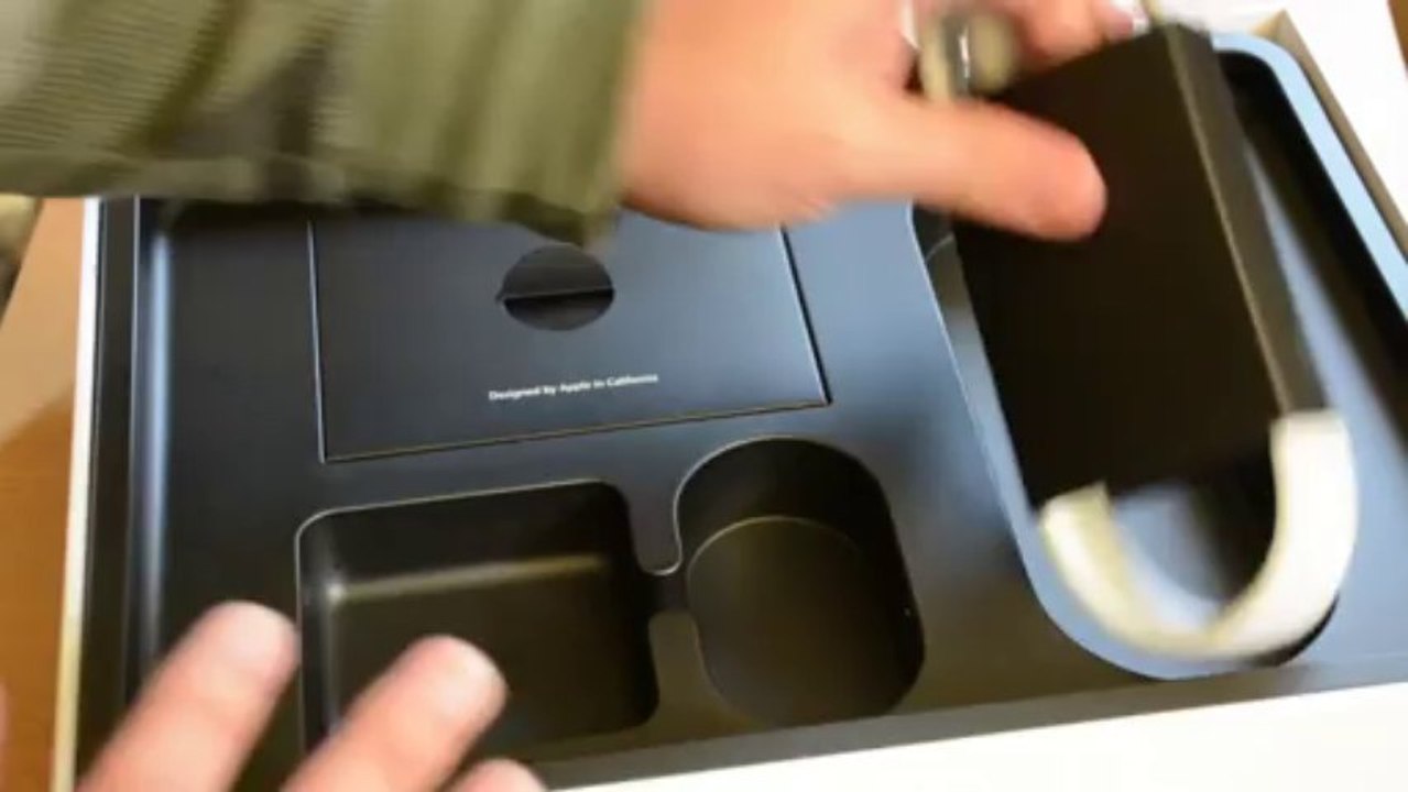 Unboxing Live 129: Apple MacBook Pro (late 2013)