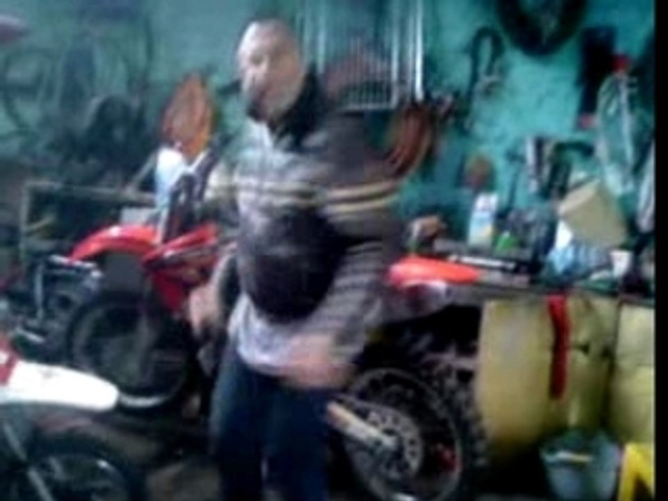 450 crf ya des flammes