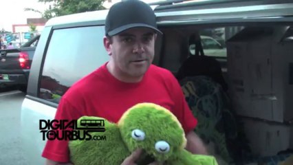 MC Chris - BUS INVADERS Ep. 292