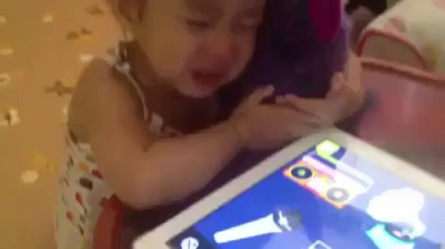 Little Girl Crying when she told that her toy is dead....