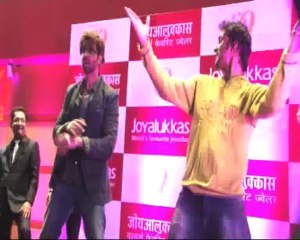 Hrithik Roshan: Bollywood's Dancer & Actor