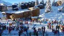Avoriaz 1800 : Ski Holidays ●  Postcard  ●  Videocard