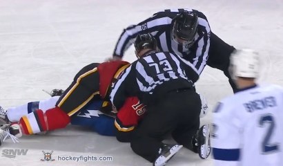 Hockey Fight Between Ryan Malone vs Kevin Westgarth!!