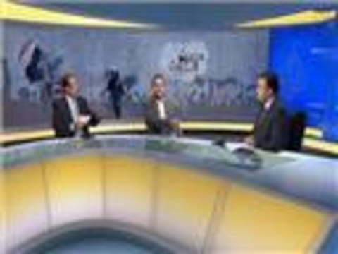 حديث الثورة.. تصاعد الحراك الشعبي بمصر, الانتقال الديمقراطي بتونس