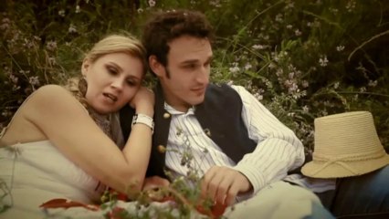Motiva zenekar - Szerelem Szerelem - Hivatalos   Official - Hungarian Music - ének  Kovács Nóri