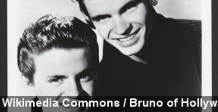 Phil Everly Of The Everly Brothers Dead At 74