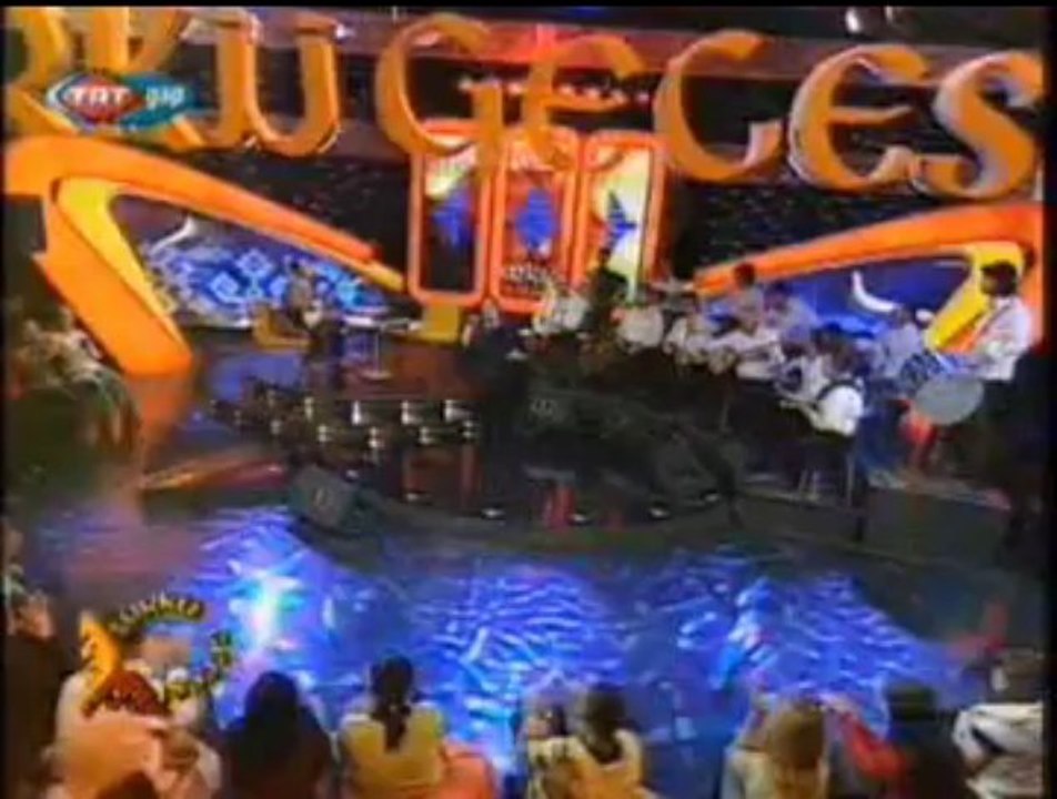 Belkıs AKKALE-Salındı Bahçeye Girdi