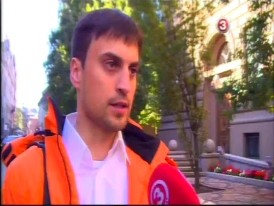Komars 8 9 2013