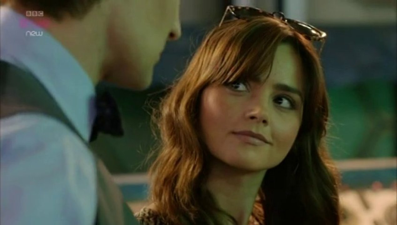 Doctor Who: The Ultimate Guide - Scene 2