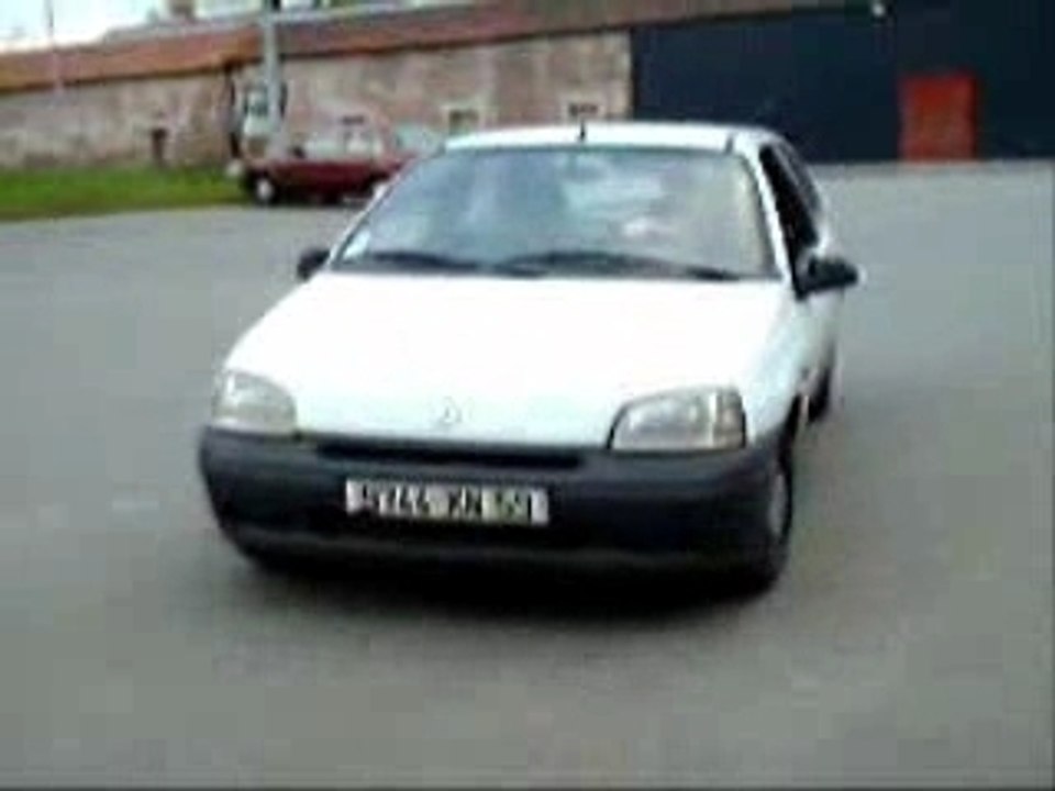 Premiere conduite de kr1eg3r