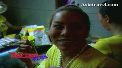 Cross dressing Performance and Interview, Thailand by Asiatravel.com