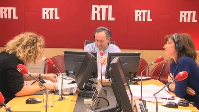 Alba Ventura : Hollande assume mal son discours proche de l'entreprise