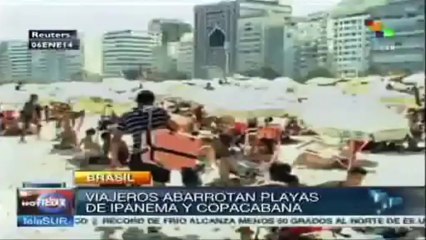 Brasil vive ola de calor y sus playas se llenan de turistas