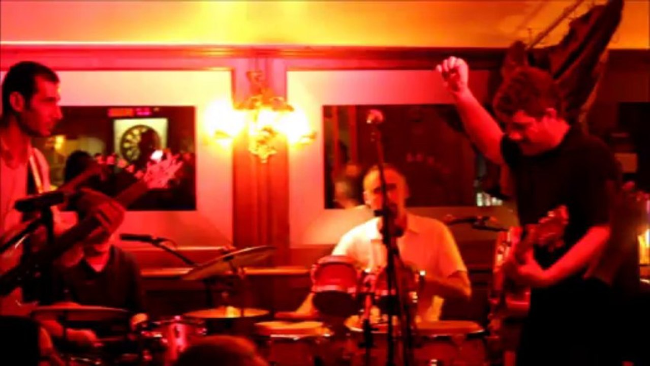 Tonton - Liberté - 30/11/13 - Pub'Road 88