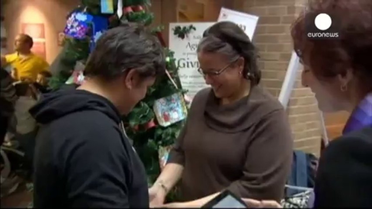 U.S. top court temporarily halts gay marriage in Utah