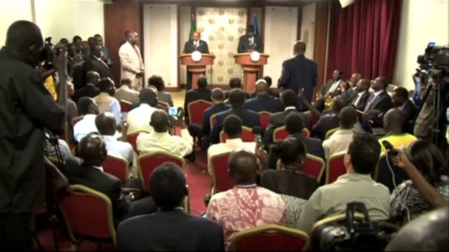 Sudan's Bashir calls for peace on visit to South Sudan