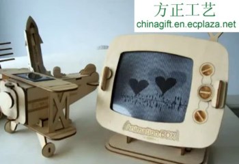 德清爱特生产的DIY solar wooden toy + animation box