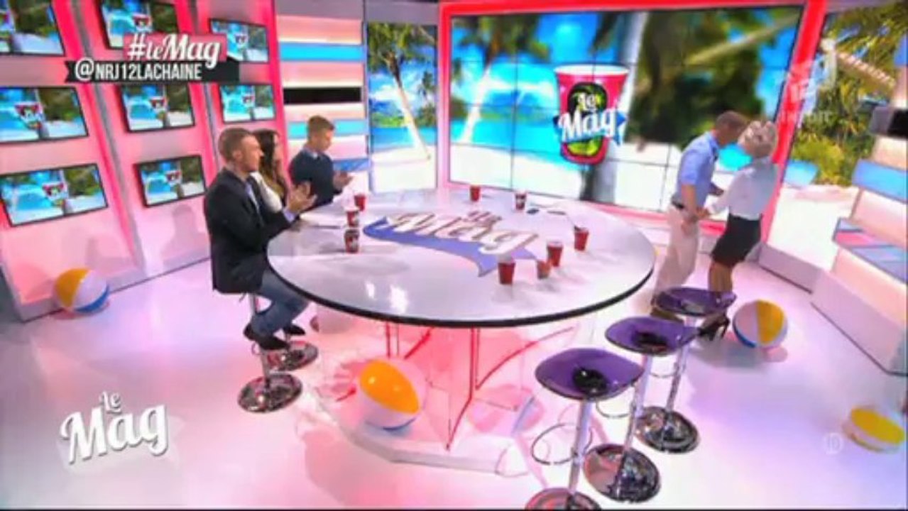 NRJ 12 : Caroline Receveur fait ses débuts au "Mag"