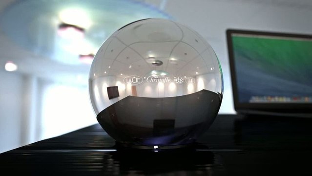 LaCie Sphère, le disque dur vu par Christofle