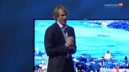 Michael Bay quitte la scène après une panne de prompteur - Honte de sa vie!