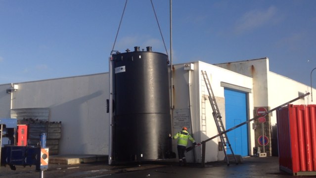 De gros dégâts dans le port de Saint-Guénolé