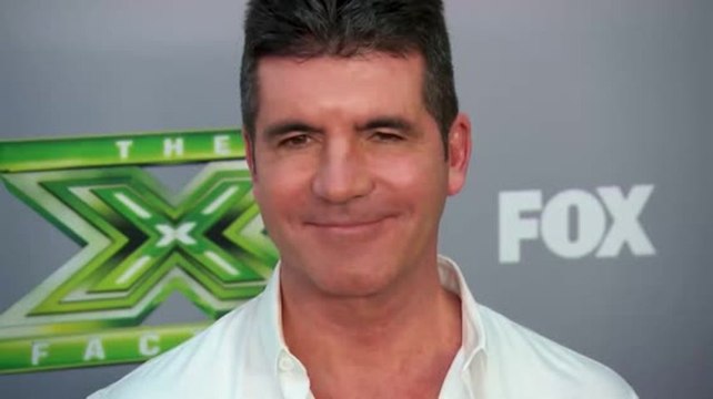 Simon Cowell Will Be Present at the Birth of His Child